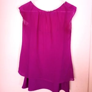 Women's Top (P-sm), flowy chiffon feel in Fuchsia!